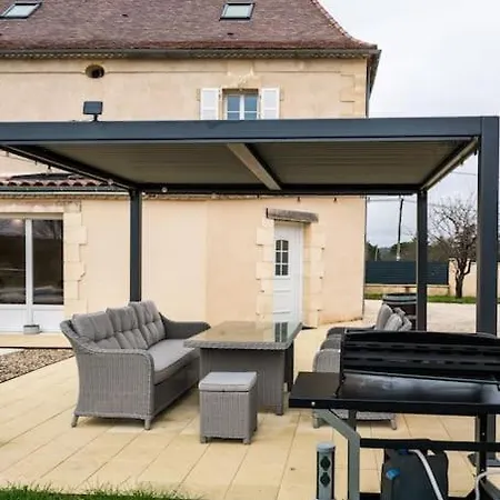 La Bastide Avec Piscine Privee, Petanque Et Climatisation Casa de Férias