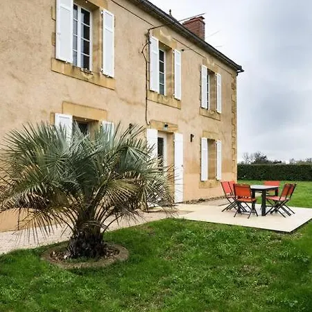 La Bastide Avec Piscine Privee, Petanque Et Climatisation Casa de Férias *