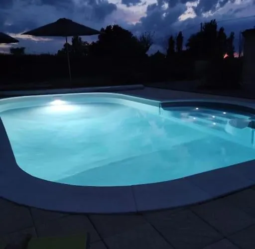 La Bastide Avec Piscine Privee, Petanque Et Climatisation *