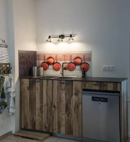 La Bastide Avec Piscine Privee, Petanque Et Climatisation Nyaraló *